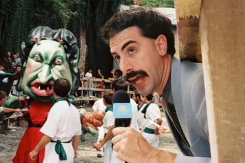 33 найкращі комедії XXI століття