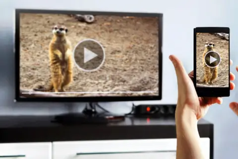 8 способів підключити телефон до телевізора