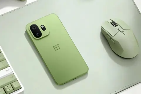 Анонсирован компактный флагман OnePlus 15T с батареей на 7 500 мА·ч и улучшенной защитой