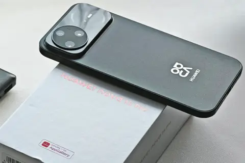 Огляд HUAWEI nova 15 Pro — великого та автономного смартфона з відмінними камерами