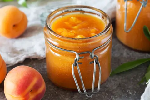 Самое вкусное варенье из абрикосов: подборка из 10 рецептов