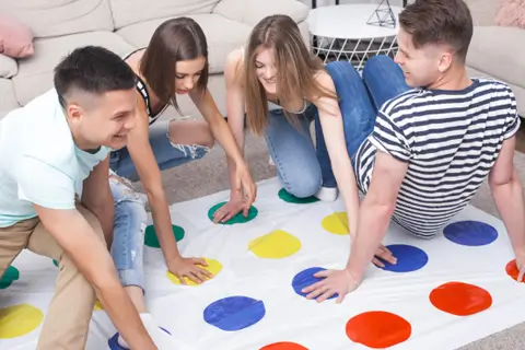 Во что поиграть: 12 проверенных идей для любой компании