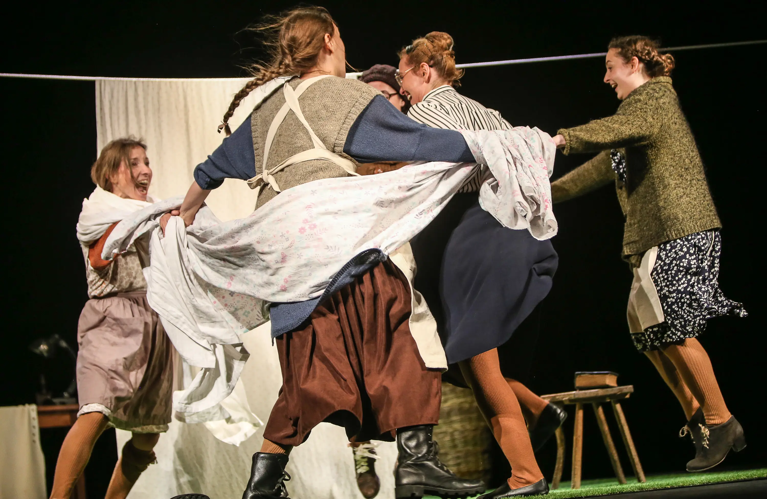 Лунаса Львів