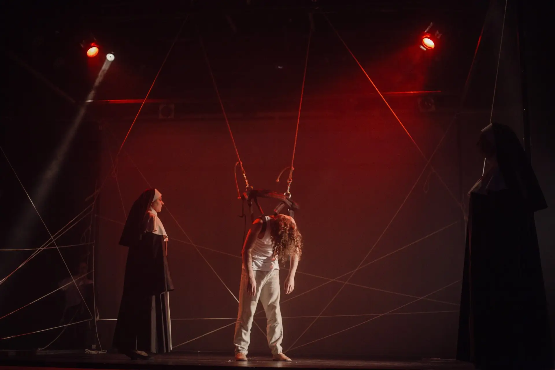 Вар'ят і монашка Львів