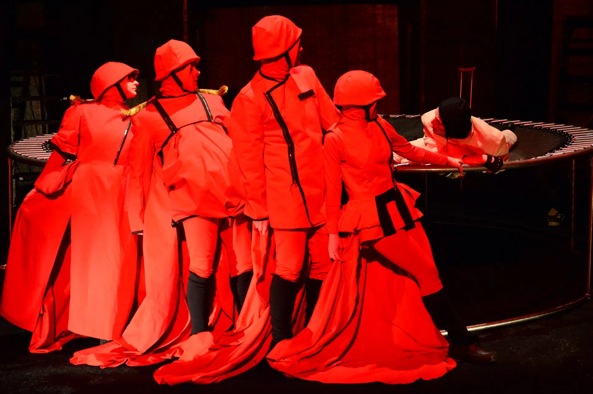 За дверями Львов