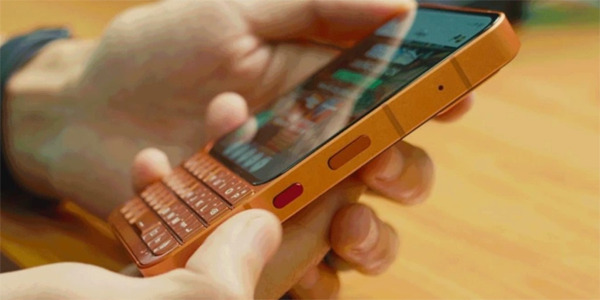 Unihertz Titan 2 Elite Pro — реинкарнация BlackBerry с физической клавиатурой