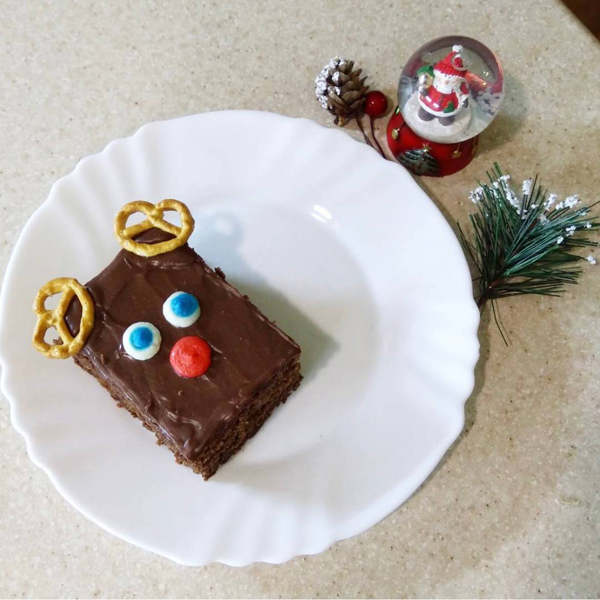 Як викликати новорічний настрій: приготуйте страви з новорічним декором