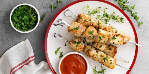 Шашлык из курицы в йогуртовом маринаде