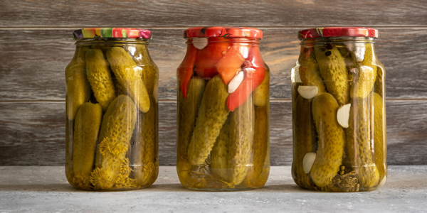 Маринованные огурцы с овощами на зиму