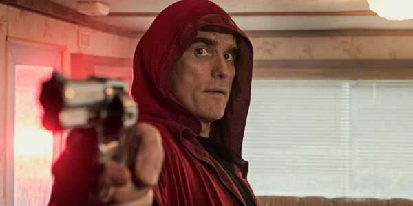 Кадр из фильма о маньяке «Дом, который построил Джек»