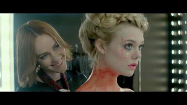 фільм жахів Неоновий демон The Neon Demon