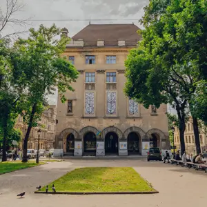 Львовский академический областной театр кукол